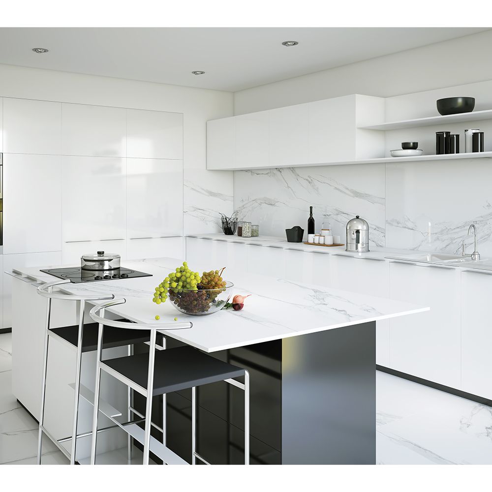 80x80cm Classic Carrara Polished